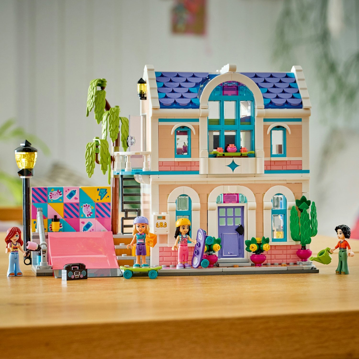LEGO® Friends Liann’s Family House - Đồ Chơi Lắp Ráp Ngôi Nhà Của Gia Đình Liann - LEGO 42687 - Hình ảnh bổ sung 4