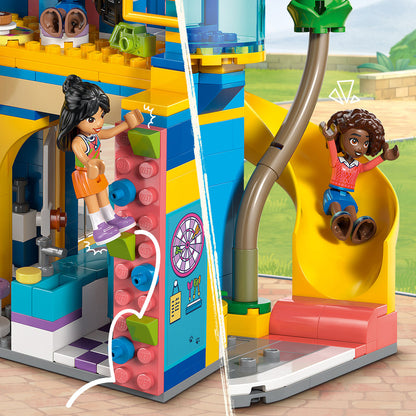 LEGO® Friends Heartlake City Friends Club House - Đồ chơi lắp ráp mô hình câu lạc bộ LEGO 42689 - Hình ảnh bổ sung 8