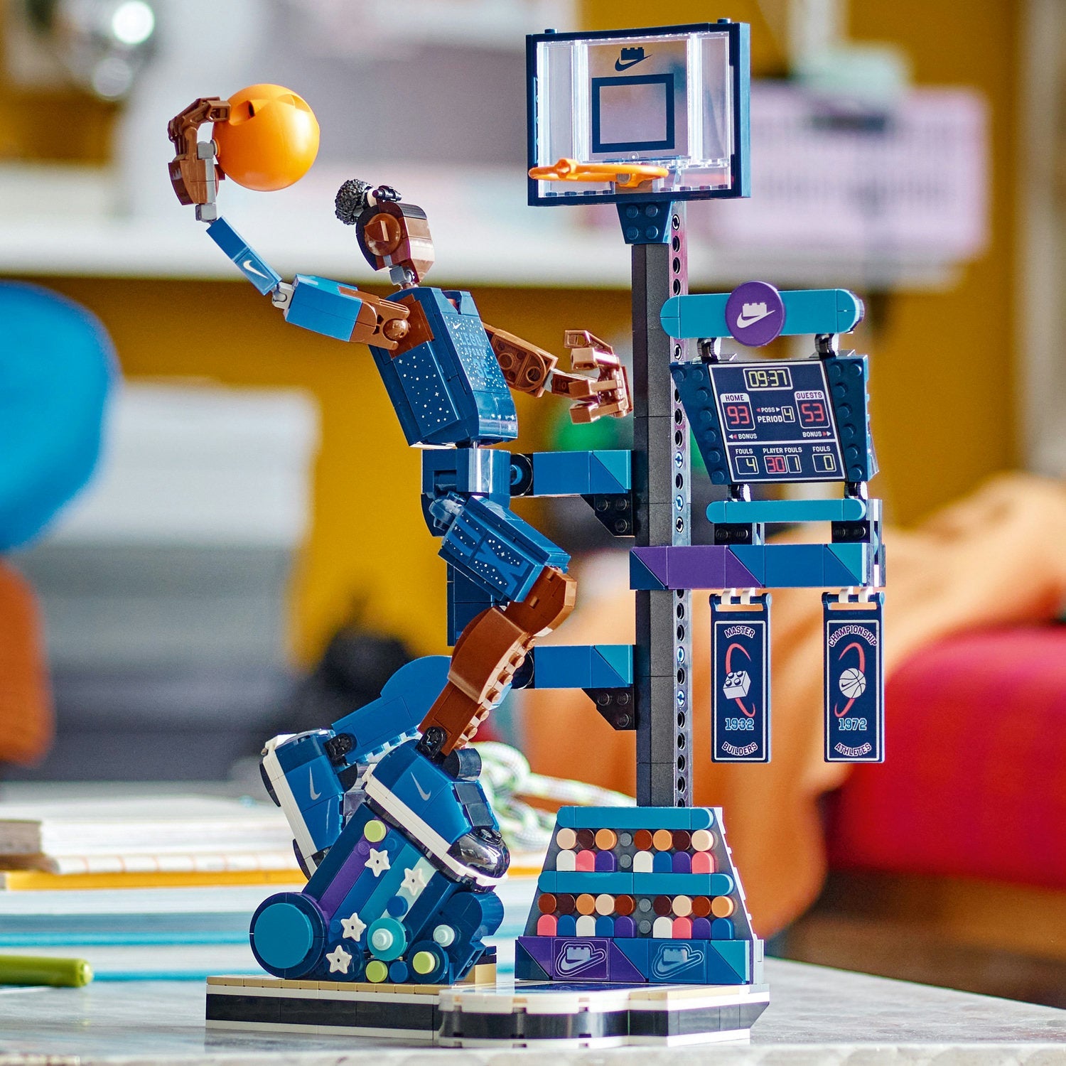LEGO® Nike Slam Dunk - Bộ lắp ráp mô hình bóng rổ - LEGO 43010 - Góc nhìn khác 3