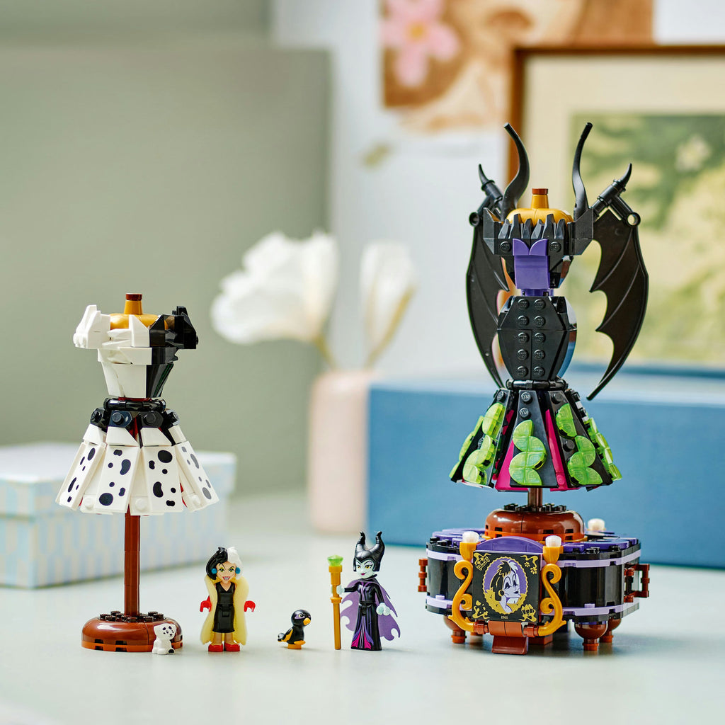 LEGO® Disney™ Villains Maleficent’s and Cruella De Vil’s Dresses - Bộ Lắp Ráp Váy Phản Diện Disney - LEGO 43262 - Hình ảnh bổ sung 5