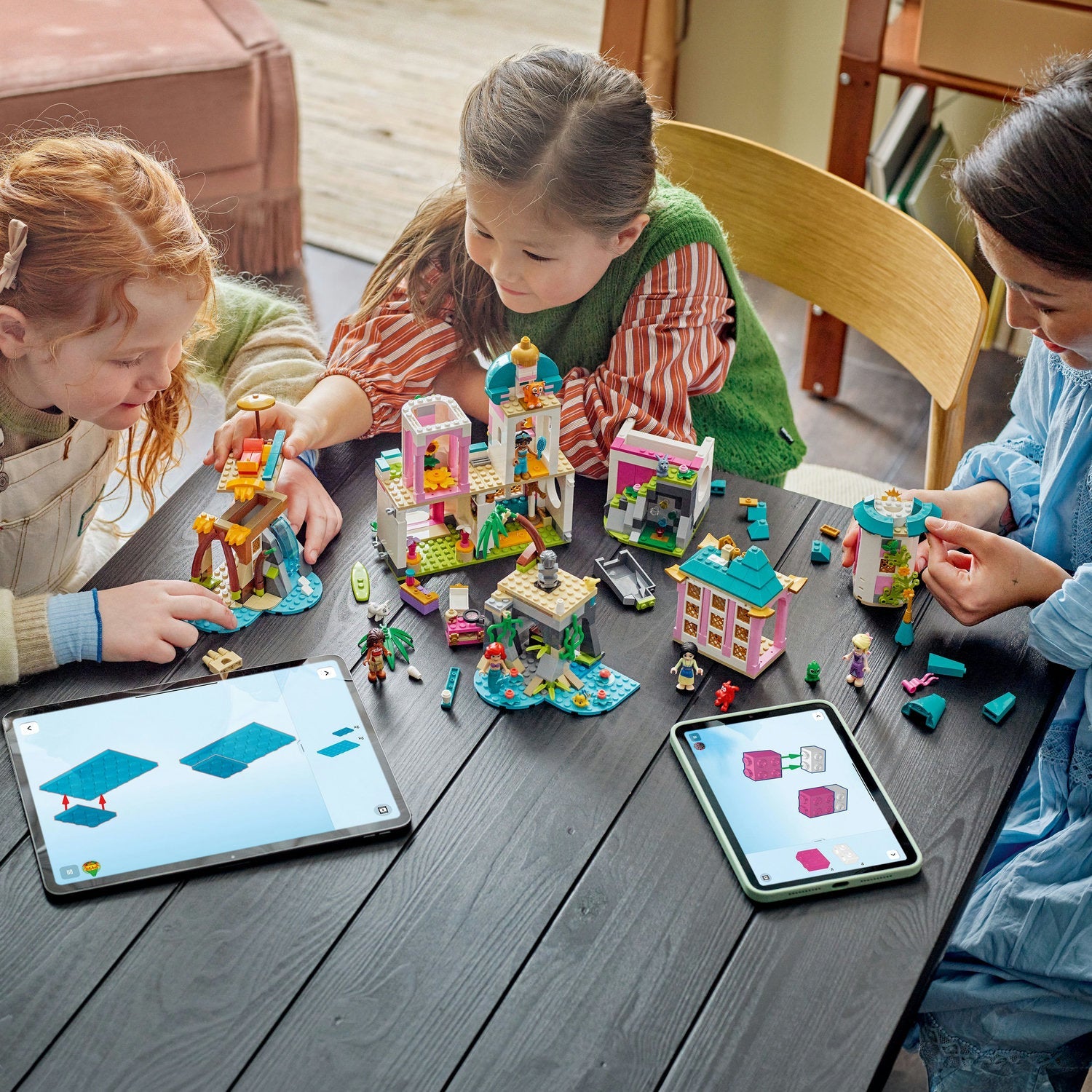LEGO® Disney™ Princess Castle & Royal Pets - Đồ Chơi Lắp Ráp Lâu Đài Công Chúa Disney - LEGO 43267 - Hình ảnh bổ sung 4