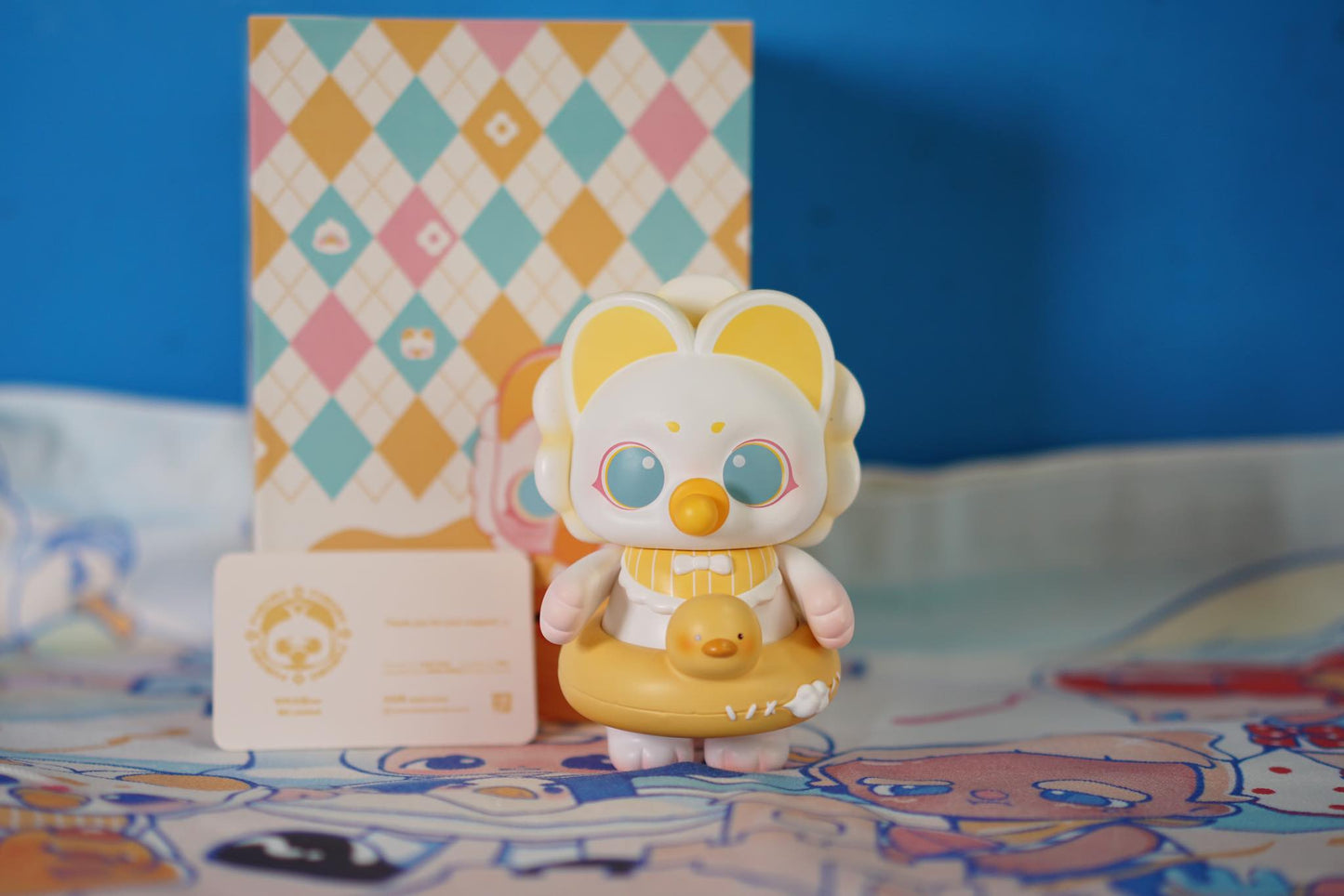 FUBOBO DUCK SWIMMING RING - Mô Hình Figure Nghệ Thuật Cao Cấp YAN Studio - Hình ảnh chi tiết 2