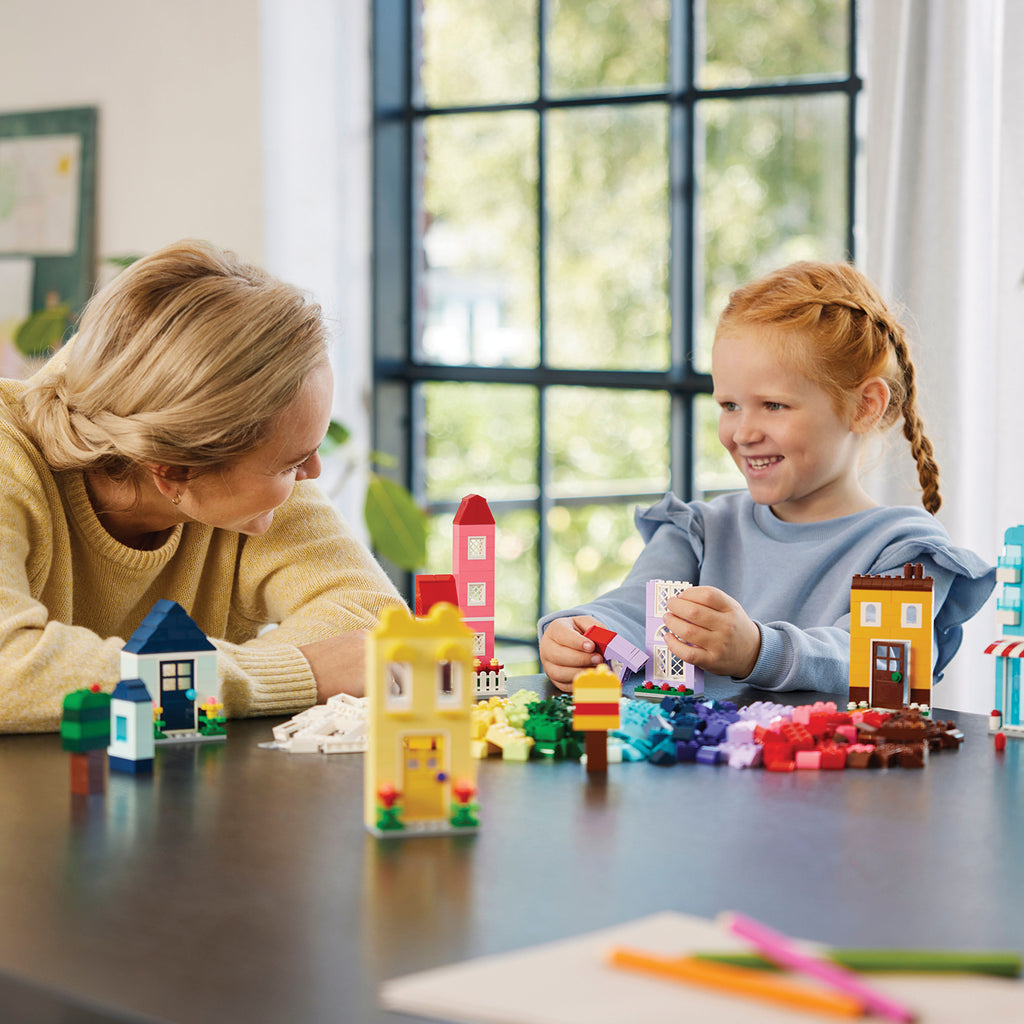 LEGO® Classic Creative Houses - Bộ Lắp Ráp Ngôi Nhà Sáng Tạo - LEGO 11035 - Hình ảnh bổ sung 4