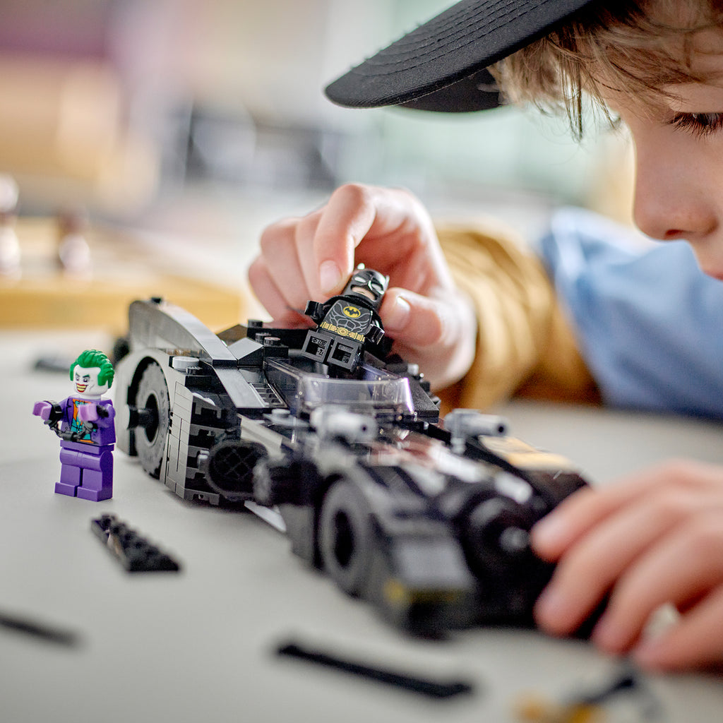 LEGO® DC™ Batmobile™: Batman™ vs. The Joker™ Chase (76224) Đồ chơi lắp ráp Xe Batmobile 1989 LEGO - Hình ảnh bổ sung 5