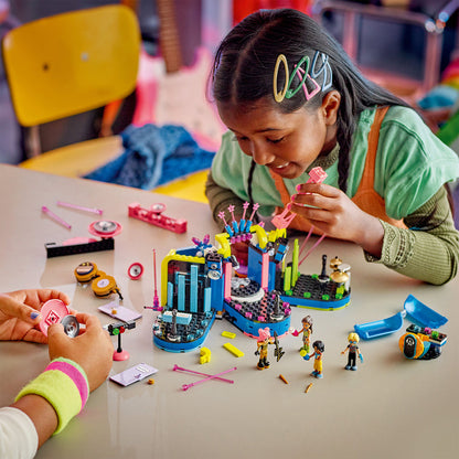 LEGO® Friends™ Heartlake City Music Talent Show - Đồ Chơi Lắp Ráp Cuộc Thi Tài Năng Âm Nhạc (42616) - Hình ảnh bổ sung 4