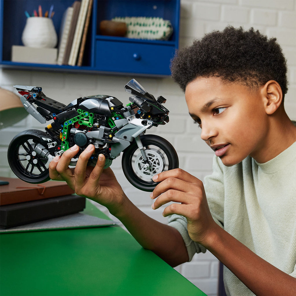 LEGO® Technic™ Kawasaki Ninja H2R Motorcycle - Mô hình lắp ráp siêu mô tô kỹ thuật - LEGO 42170 - Hình ảnh bổ sung 5