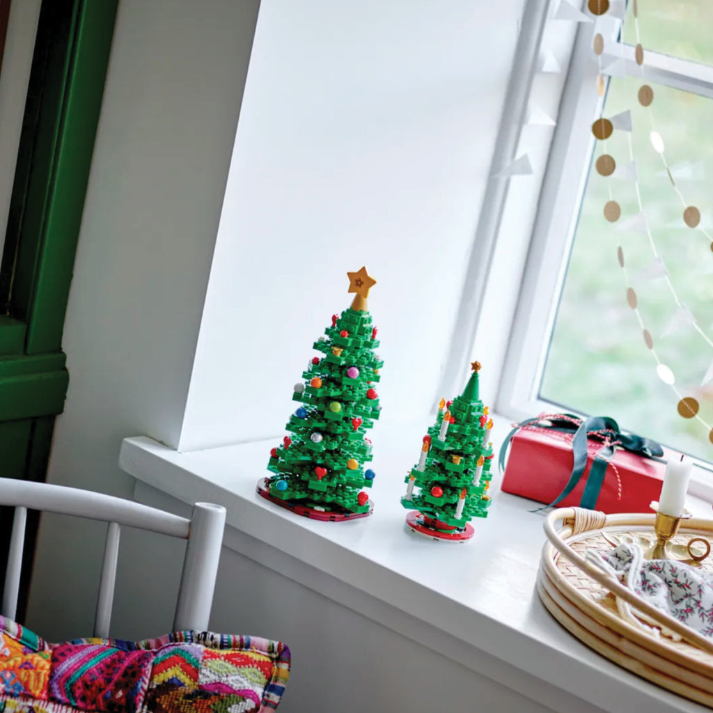 LEGO® Christmas Tree - Cây Thông Noel Mô Hình 2-trong-1 - LEGO 40573 - Hình ảnh bổ sung 4
