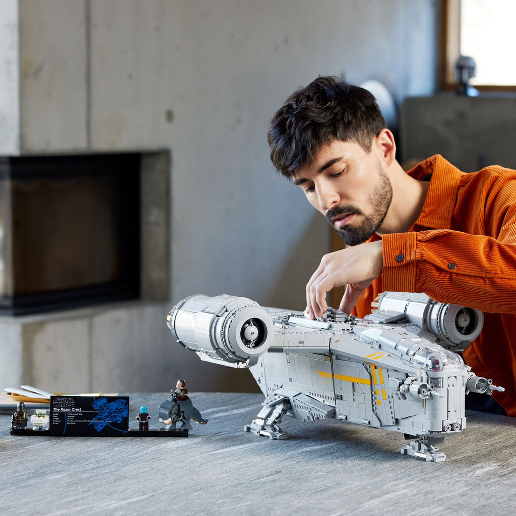 LEGO® Star Wars™ Ultimate Collector Series - The Razor Crest™ - Mô Hình Lắp Ráp Phi Thuyền 75331 - LEGO - Góc nhìn khác 3