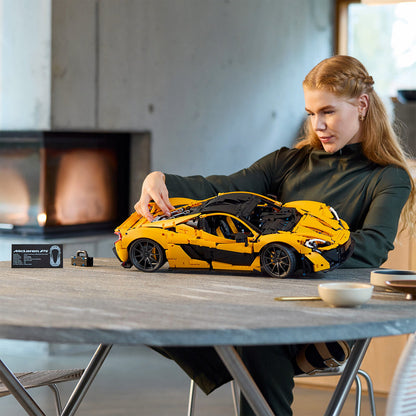 LEGO® Technic™ McLaren P1™ - Mô hình lắp ráp siêu xe tỷ lệ 1:8 LEGO 42172 - Hình ảnh bổ sung 4