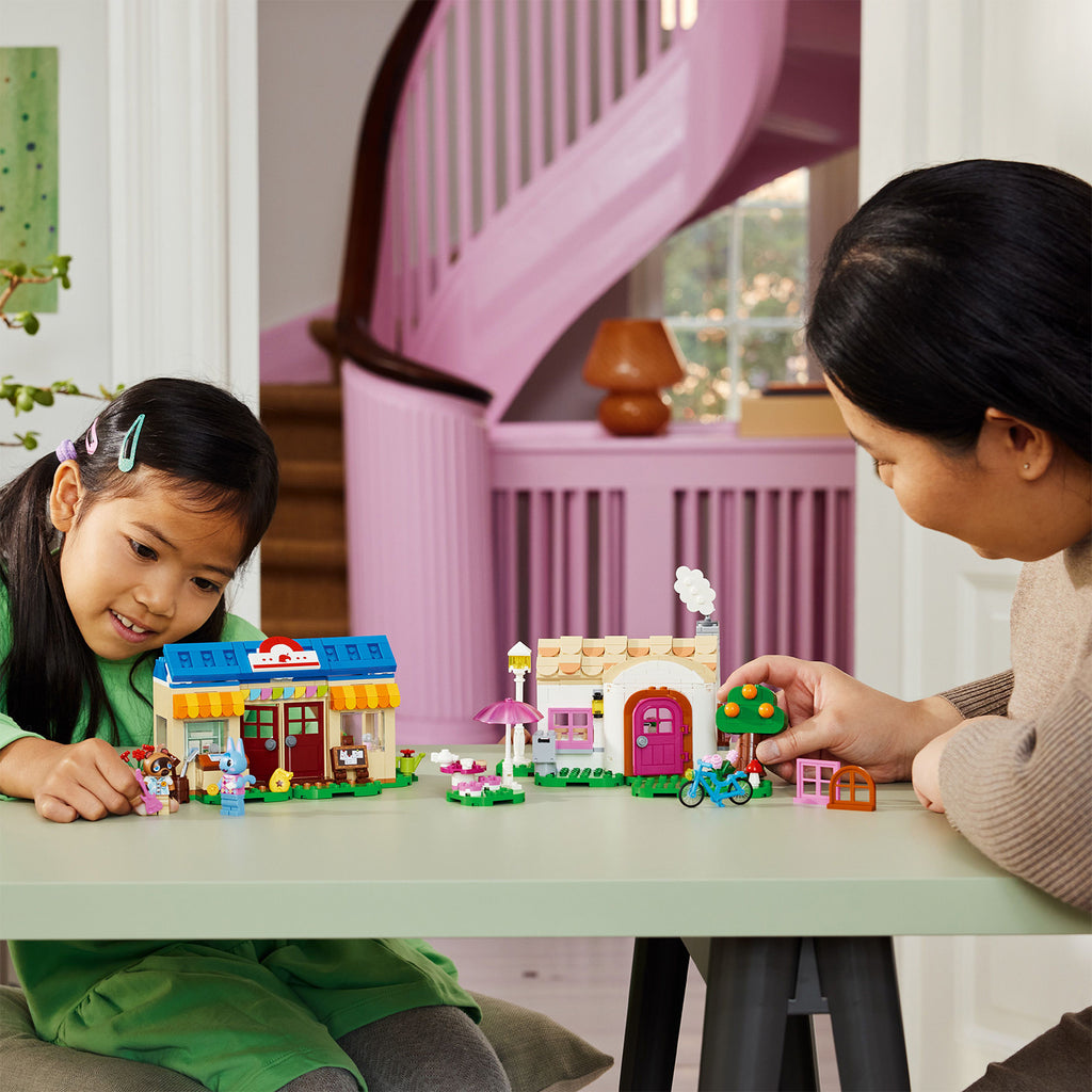 LEGO® Animal Crossing™ Nook's Cranny & Rosie's House - Đồ Chơi Lắp Ráp Thế Giới Game LEGO 77050 - Góc nhìn khác 3