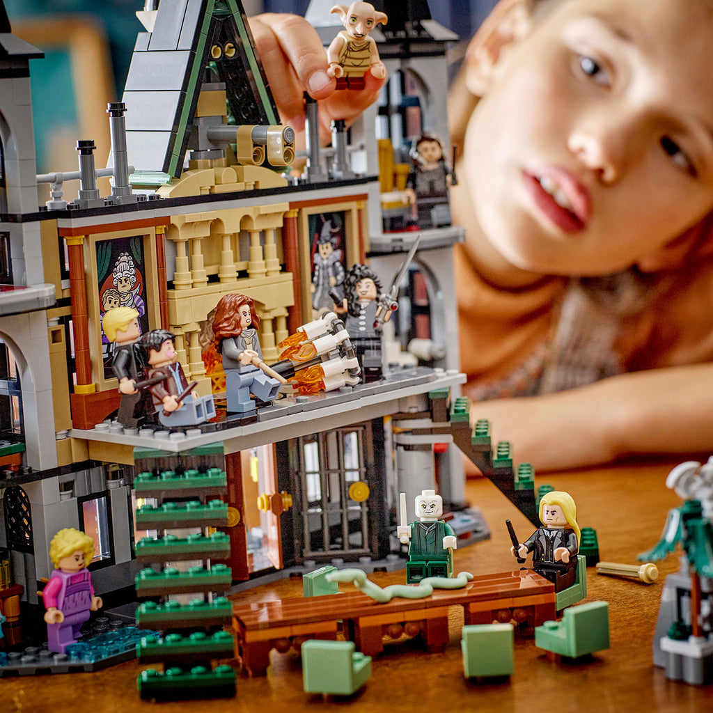 LEGO® Harry Potter™ Malfoy Manor - Bộ Lắp Ráp Biệt Thự Nhà Malfoy 76453 - LEGO - Góc nhìn khác 3