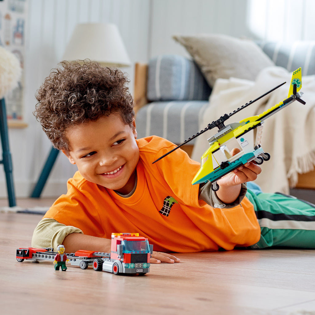 LEGO® City Rescue Helicopter Transport - Xe Tải Vận Chuyển Trực Thăng Cứu Hộ - LEGO 60343 - Hình ảnh bổ sung 4