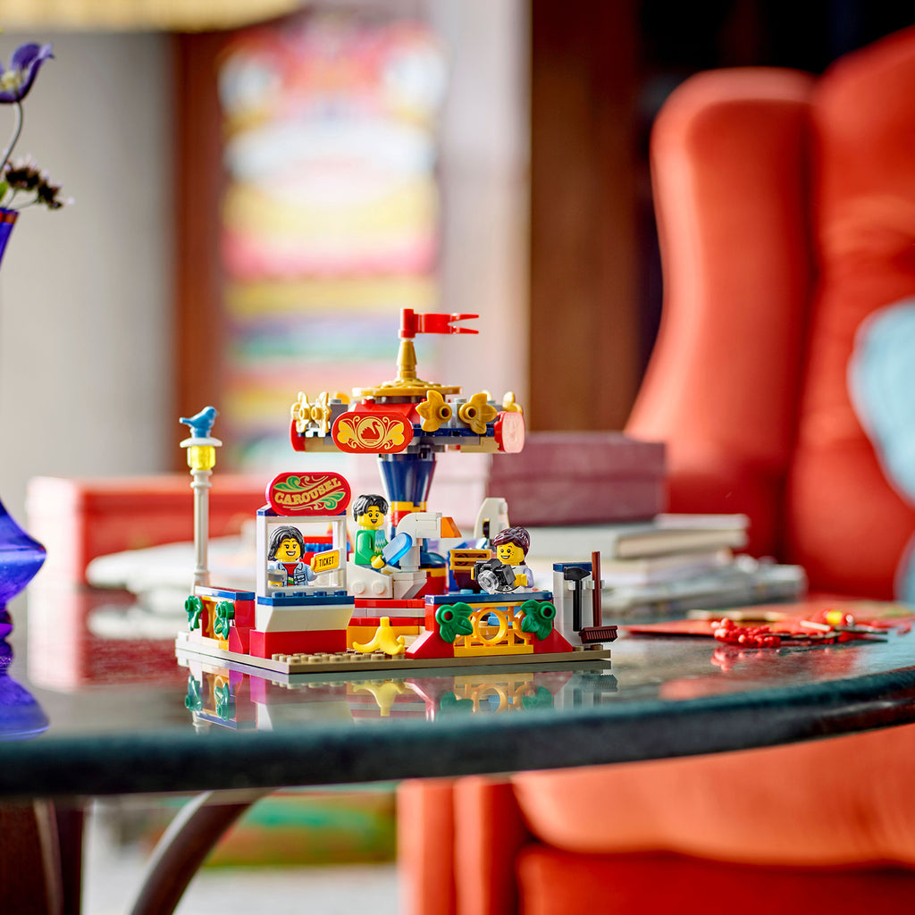 LEGO® Carousel Ride - Đồ Chơi Lắp Ráp Vòng Quay Ngựa Gỗ LEGO 40714 - Hình ảnh bổ sung 5