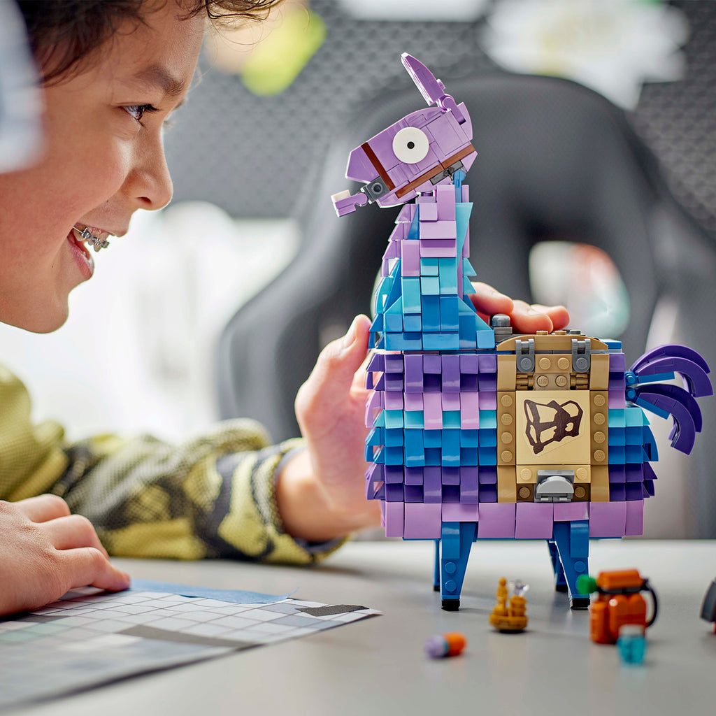 LEGO® Fortnite Supply Llama - Bộ Lắp Ráp Mô Hình Llama LEGO 77071 - Hình ảnh bổ sung 4