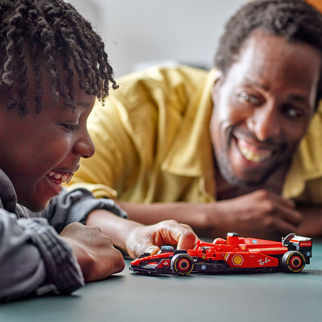 LEGO® Speed Champions Ferrari SF-24 F1® Race Car - Xe Đua Công Thức 1 LEGO 77242 - Góc nhìn khác 3