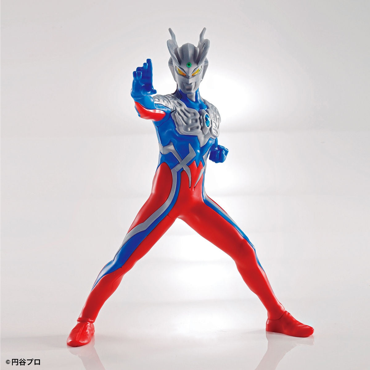 ENTRY GRADE ULTRAMAN ZERO - Mô hình lắp ráp - Bandai Model Kit - Hình ảnh bổ sung 5