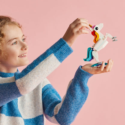 LEGO® Creator 3-in-1 Magical Unicorn - Bộ Lắp Ráp Kỳ Lân Phép Thuật - LEGO 31140 - Hình ảnh bổ sung 4