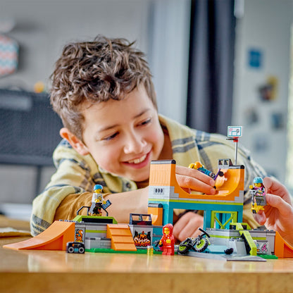 LEGO® City Street Skate Park - Đồ chơi lắp ráp Công viên trượt ván - LEGO 60364 - Hình ảnh bổ sung 4