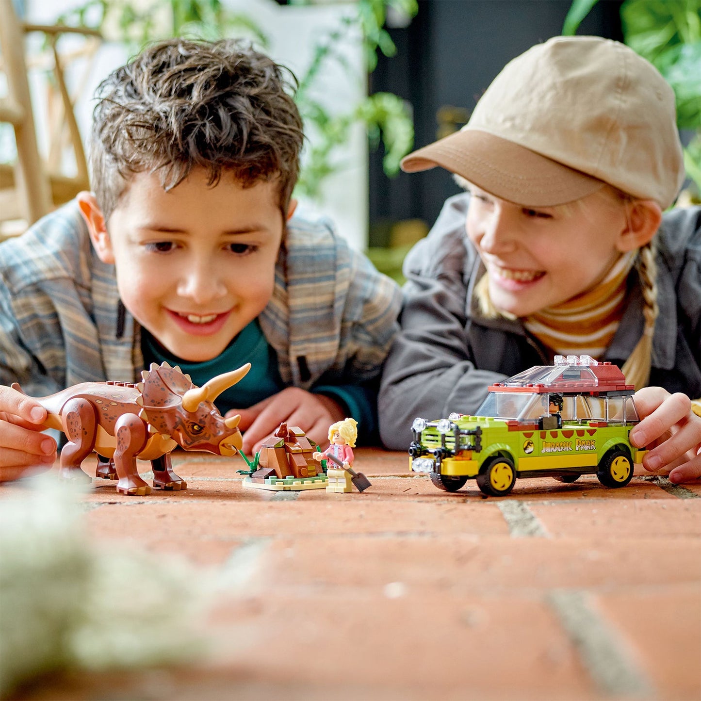 LEGO® Jurassic Park Triceratops Research - Đồ Chơi Lắp Ráp Khủng Long 76959 - LEGO Jurassic World - Hình ảnh bổ sung 4