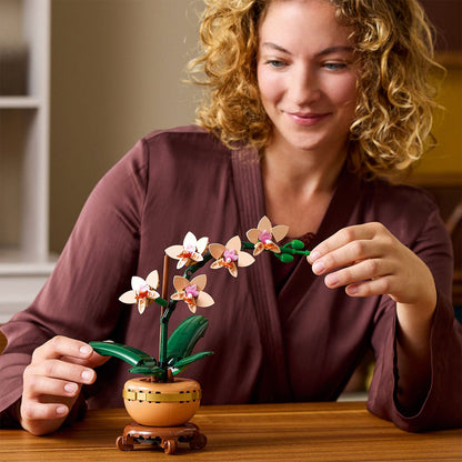 LEGO® Botanicals Mini Orchid - Mô Hình Hoa Lan Mini Trang Trí - LEGO 10343 - Góc nhìn khác 3