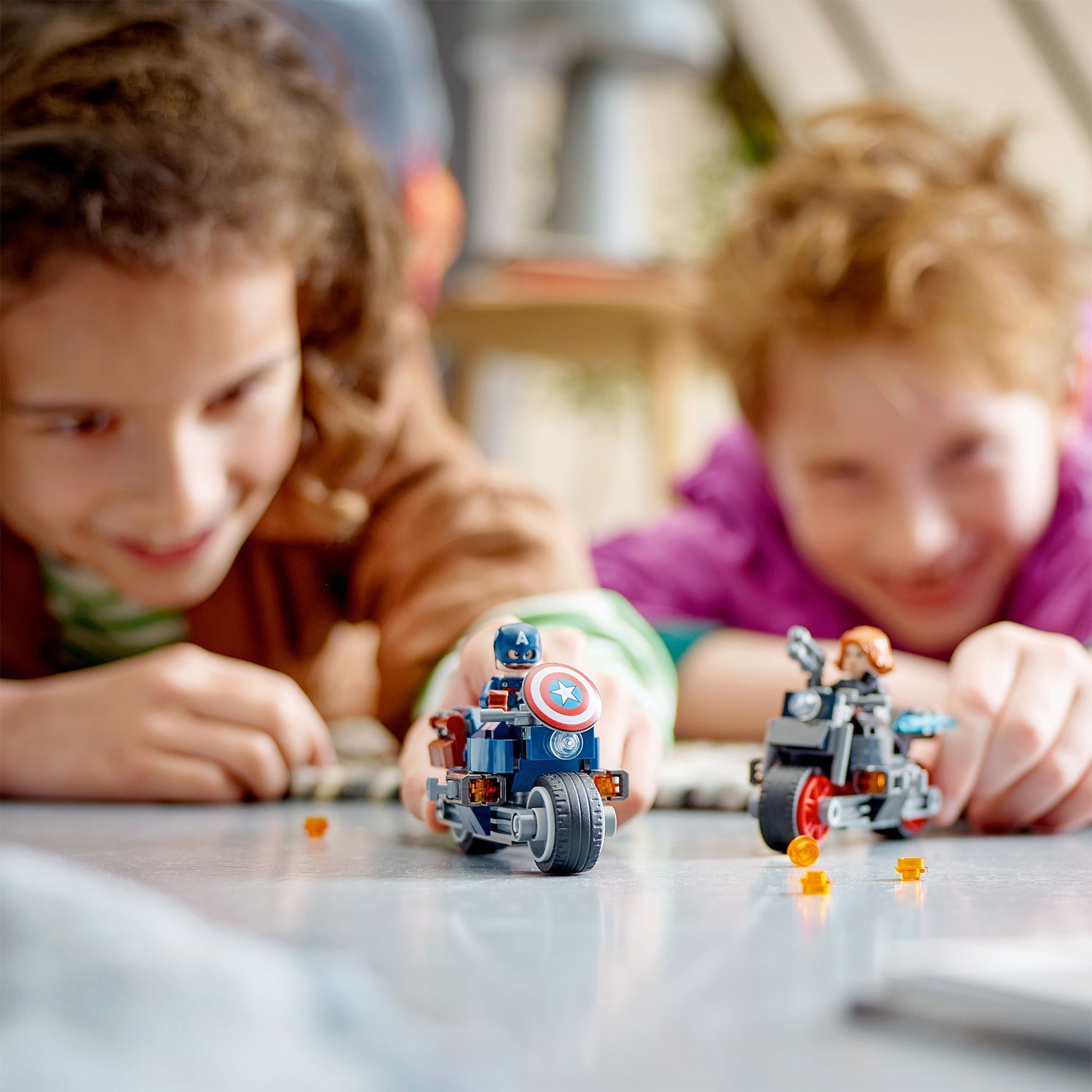 LEGO® Marvel Black Widow & Captain America Motorcycles - Đồ Chơi Lắp Ráp Mô Tô Siêu Anh Hùng 76260 - LEGO Marvel - Góc nhìn khác 3