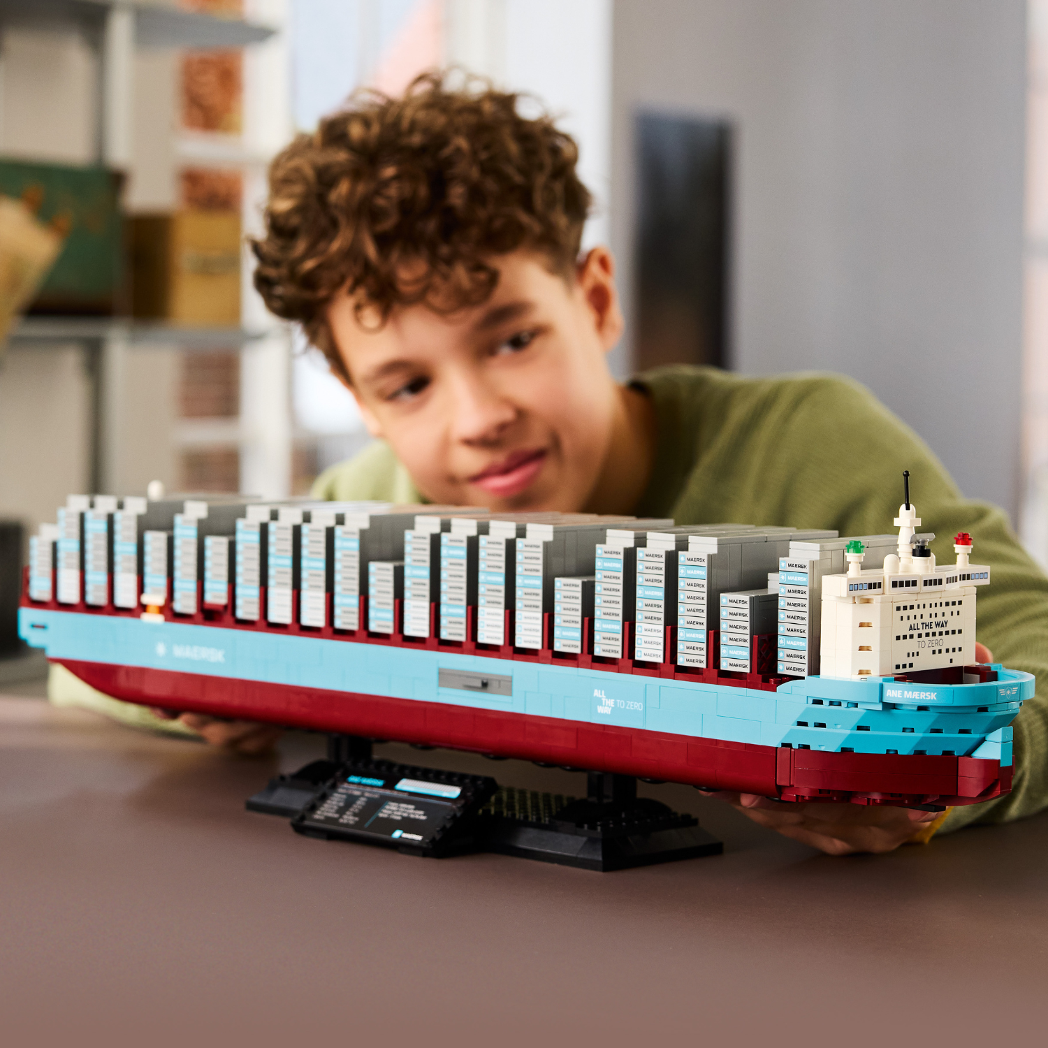 LEGO® Maersk Dual-Fuel Container Vessel