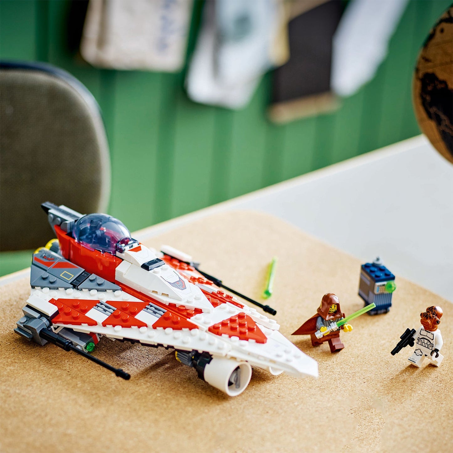 LEGO® Star Wars™ Jedi Bob’s Starfighter - Mô hình lắp ráp Phi thuyền Jedi Bob - LEGO 75388 - Hình ảnh bổ sung 5