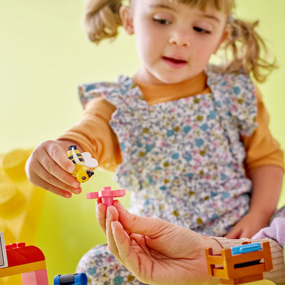 LEGO® DUPLO® Classic Cars and Trucks Brick Box Đồ chơi lắp ráp Xe hơi và Xe tải (10439) - Hình ảnh bổ sung 4