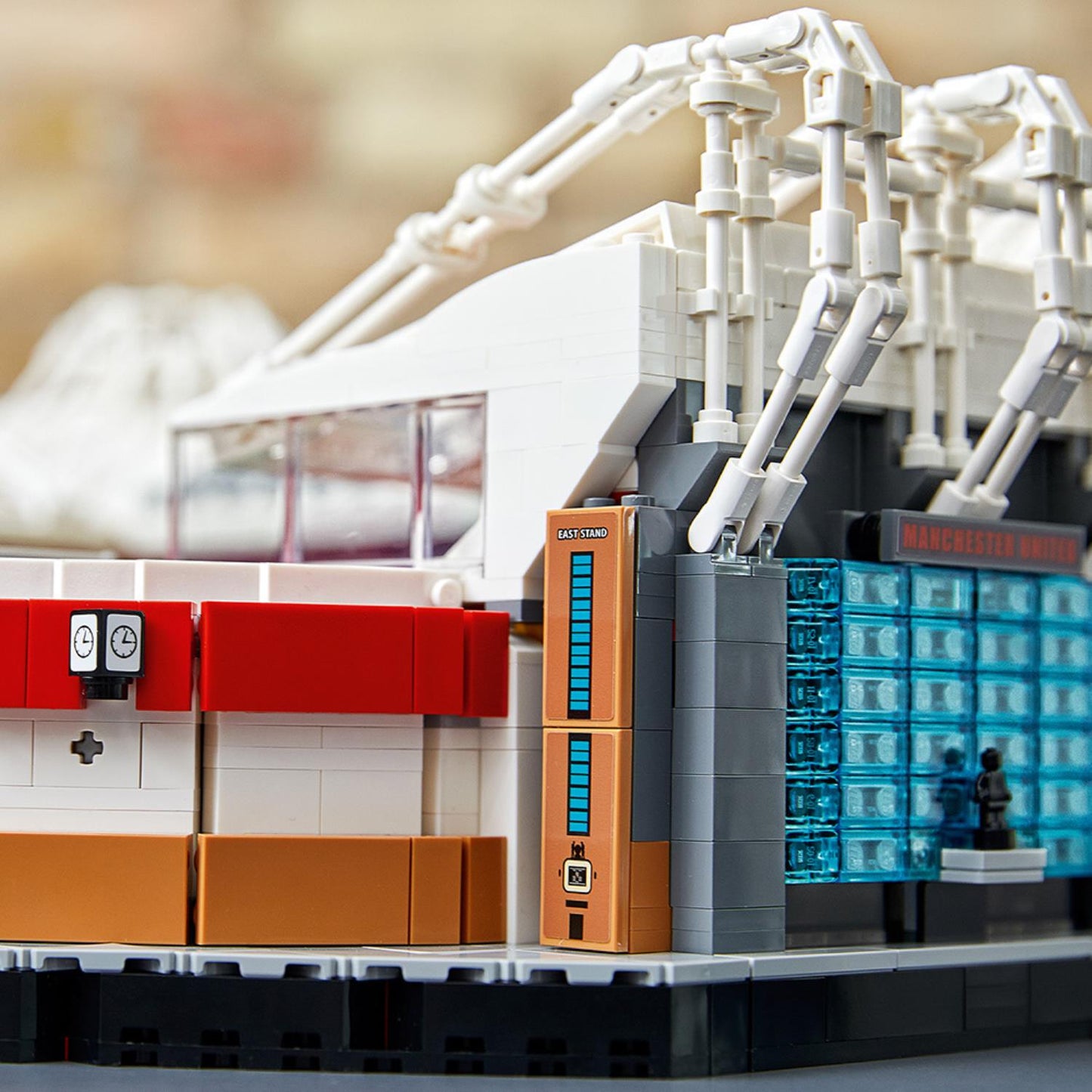 LEGO® Creator Expert Old Trafford - Manchester United LEGO - ảnh 5 - Lego