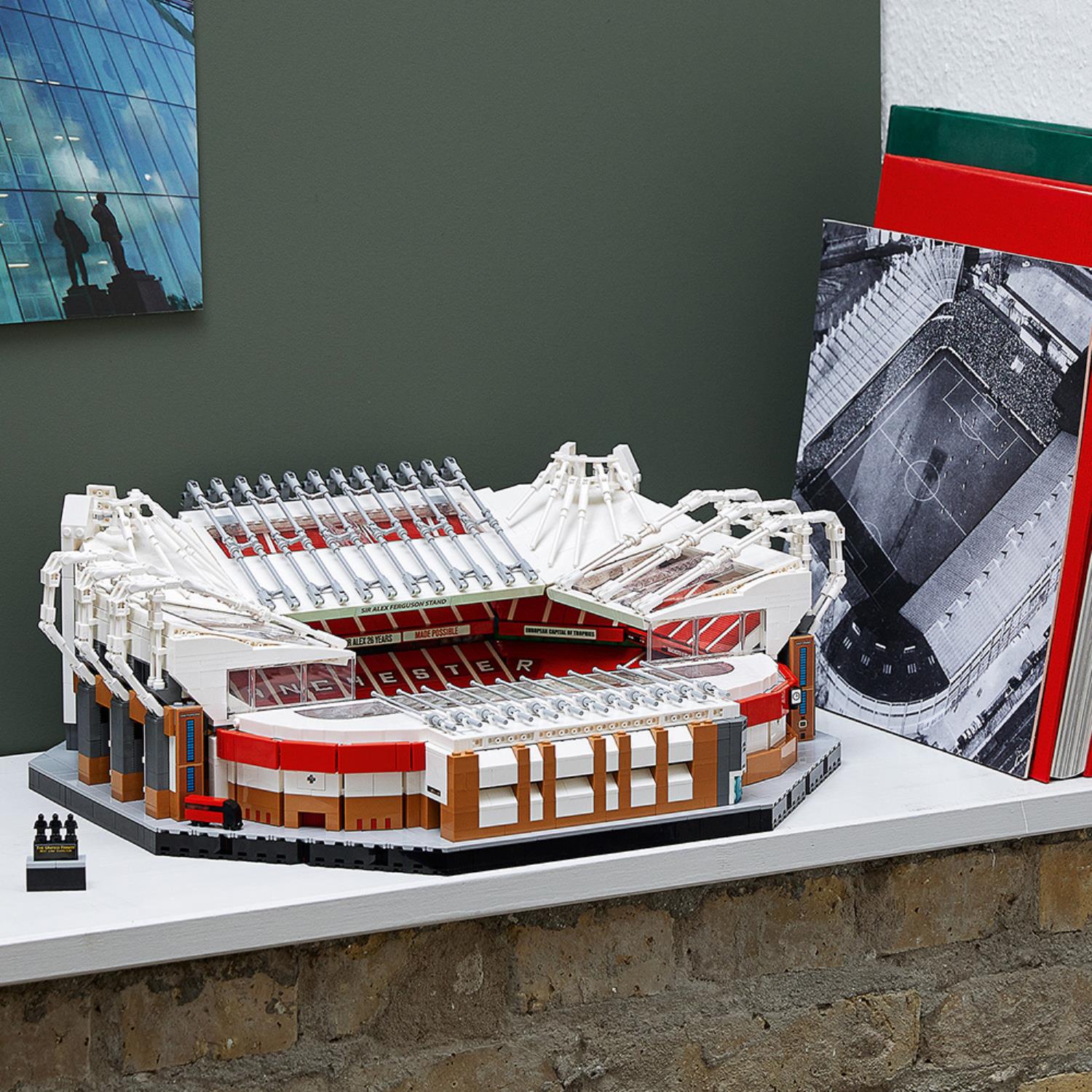 LEGO® Creator Expert Old Trafford - Manchester United LEGO - ảnh 10 - Lego