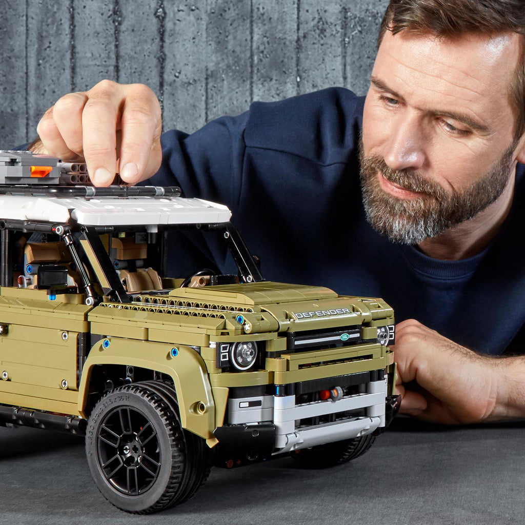 LEGO® Technic™ Land Rover Defender - Mô hình lắp ráp xe địa hình cao cấp - LEGO 42110 LEGO - ảnh 3 - Lego Sets