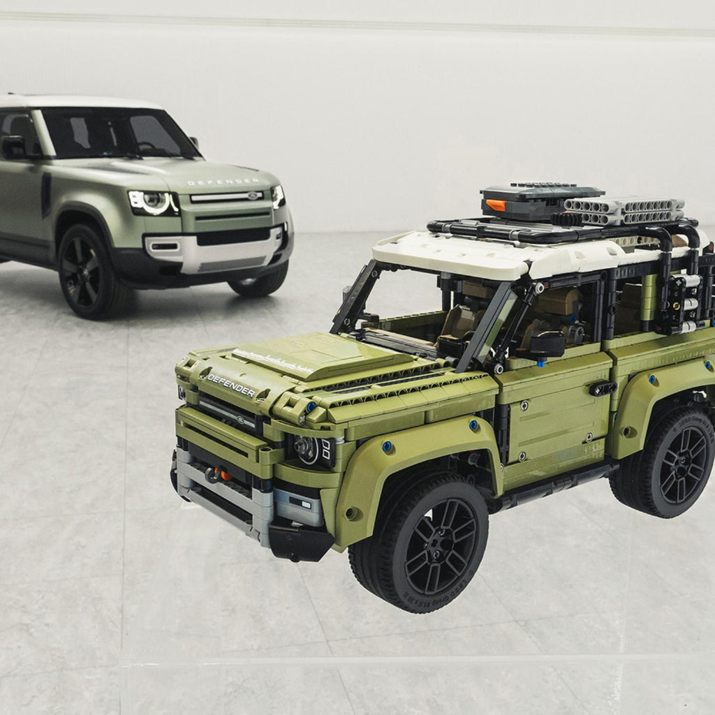 LEGO® Technic™ Land Rover Defender - Mô hình lắp ráp xe địa hình cao cấp - LEGO 42110