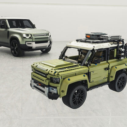 LEGO® Technic™ Land Rover Defender - Mô hình lắp ráp xe địa hình cao cấp - LEGO 42110