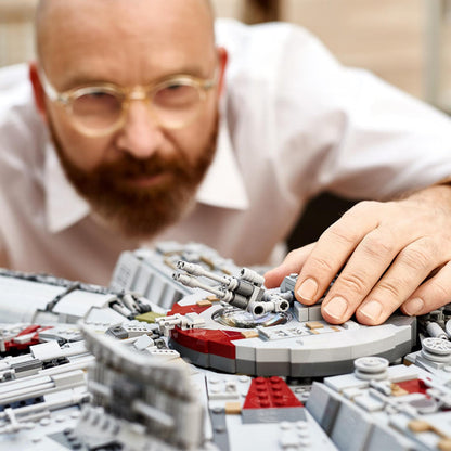 LEGO® Star Wars Millennium Falcon™ Mô Hình Lắp Ráp Tàu Vũ Trụ 75192 UCS - Hình ảnh bổ sung 7