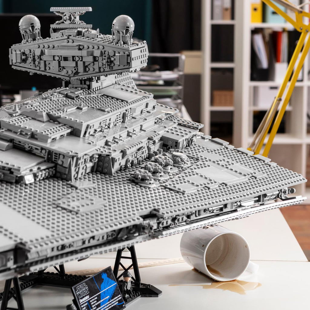 LEGO® Star Wars™ Imperial Star Destroyer™ Mô Hình Tàu Chiến Đế Chế UCS 75252 LEGO - ảnh 6 - Lego Star Wars