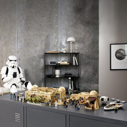 LEGO® Star Wars™ Mos Eisley Cantina™ - Bộ lắp ráp mô hình Star Wars cao cấp (75290)