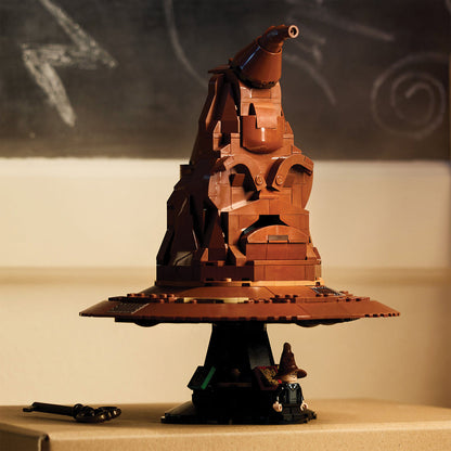 LEGO® Harry Potter™ Talking Sorting Hat™ - Mô hình Nón Phân Loại Biết Nói - LEGO 76429 - Hình ảnh bổ sung 6