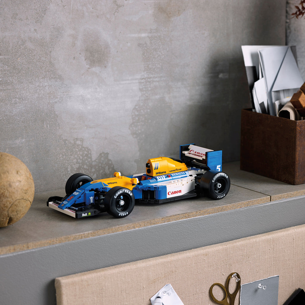 LEGO® ICONS™ Williams Racing FW14B & Nigel Mansell - Mô Hình Xe Đua F1 Huyền Thoại (10353) - Góc nhìn khác 3