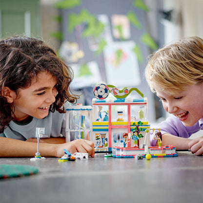 LEGO® Friends™ Sports Center - Trung Tâm Thể Thao Đa Năng - LEGO 41744 - Hình ảnh bổ sung 5