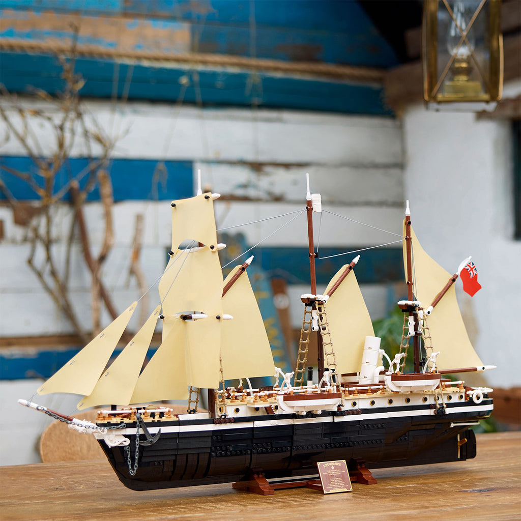 LEGO® ICONS™ The Endurance - Mô Hình Tàu Thủy Thám Hiểm Nam Cực - LEGO 10335 - Góc nhìn khác 3