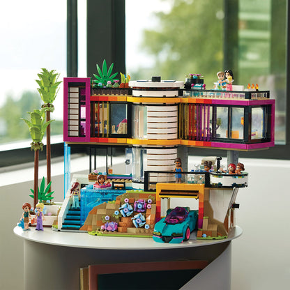 LEGO® Friends™ Andrea's Modern Mansion - Bộ Lắp Ráp Biệt Thự Hiện Đại - LEGO 42639 - Hình ảnh bổ sung 5