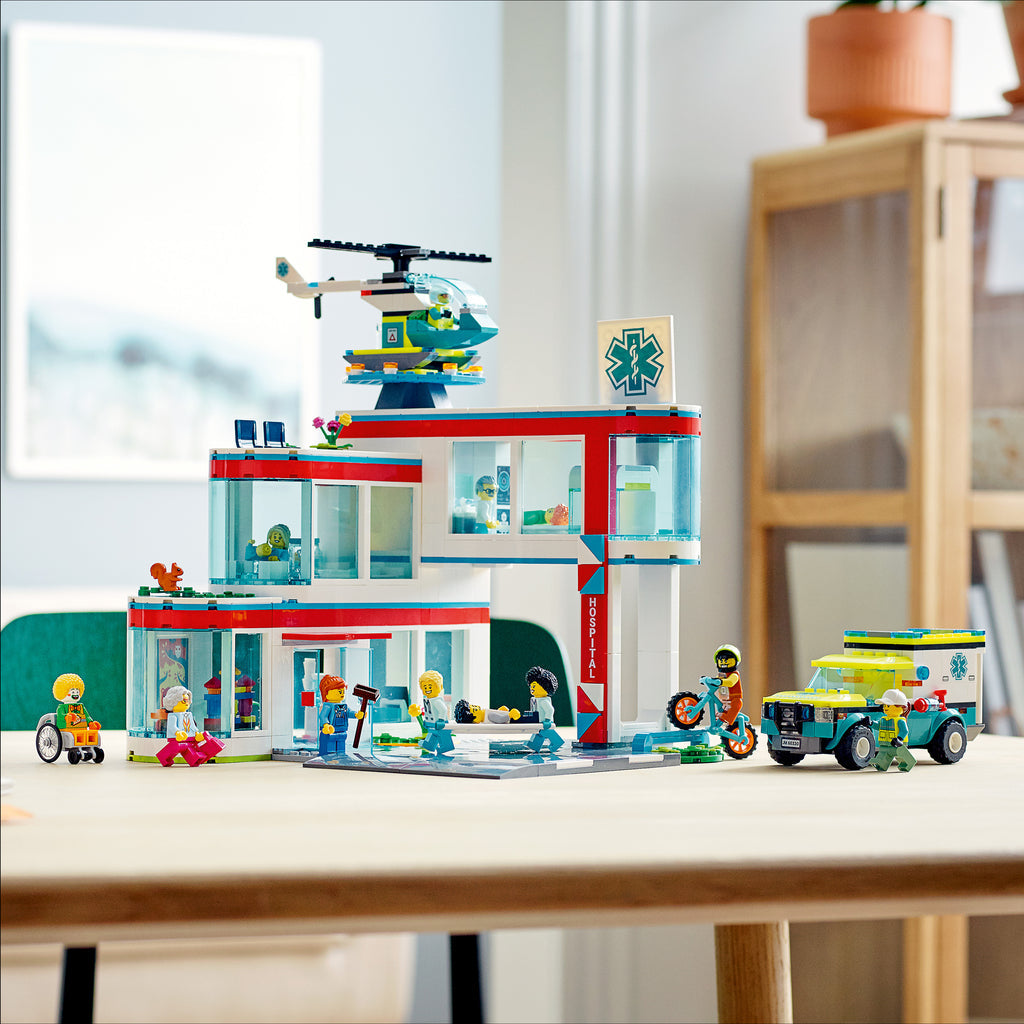 LEGO® City Hospital - Bộ Đồ Chơi Bệnh Viện Thành Phố - LEGO 60330 - Hình ảnh bổ sung 5