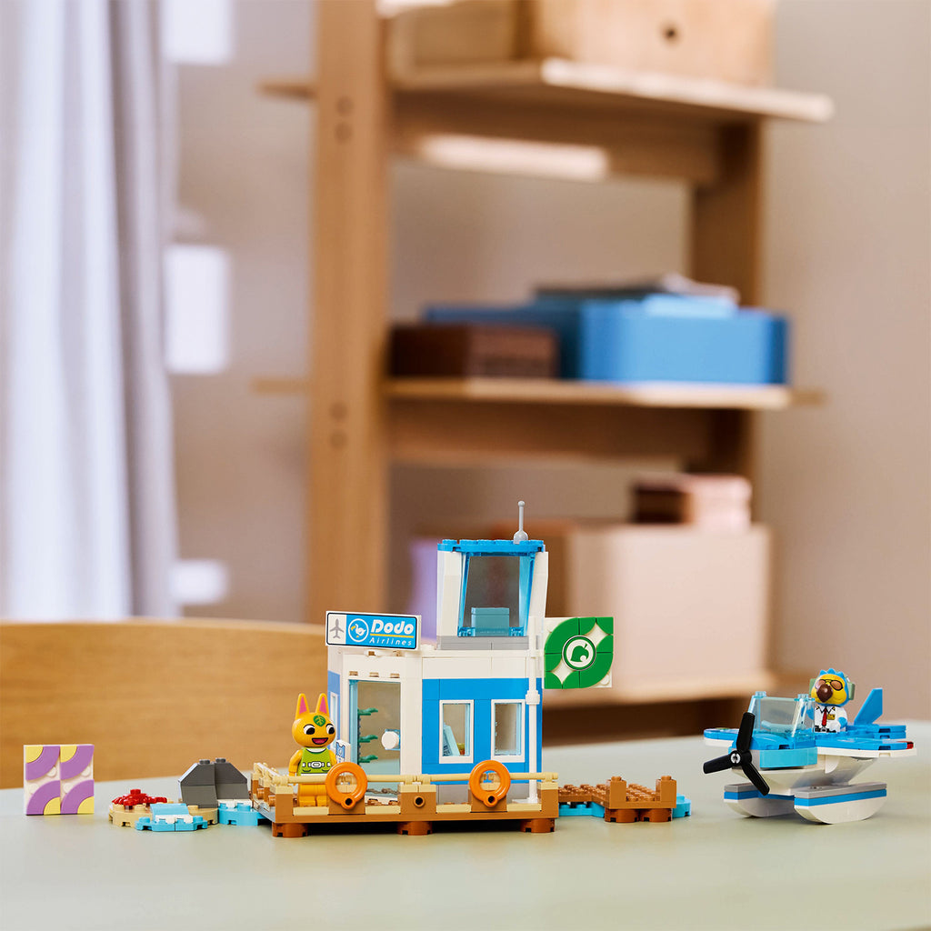 LEGO® Animal Crossing™ Fly with Dodo Airlines - Bộ Lắp Ráp Sân Bay Dodo Airlines - LEGO 77051 - Hình ảnh bổ sung 5