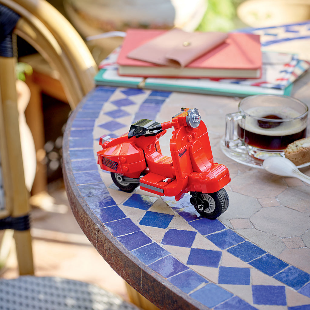 LEGO® Creator Vespa - Mô Hình Xe Scooter Đỏ (40517) - LEGO - Hình ảnh bổ sung 5