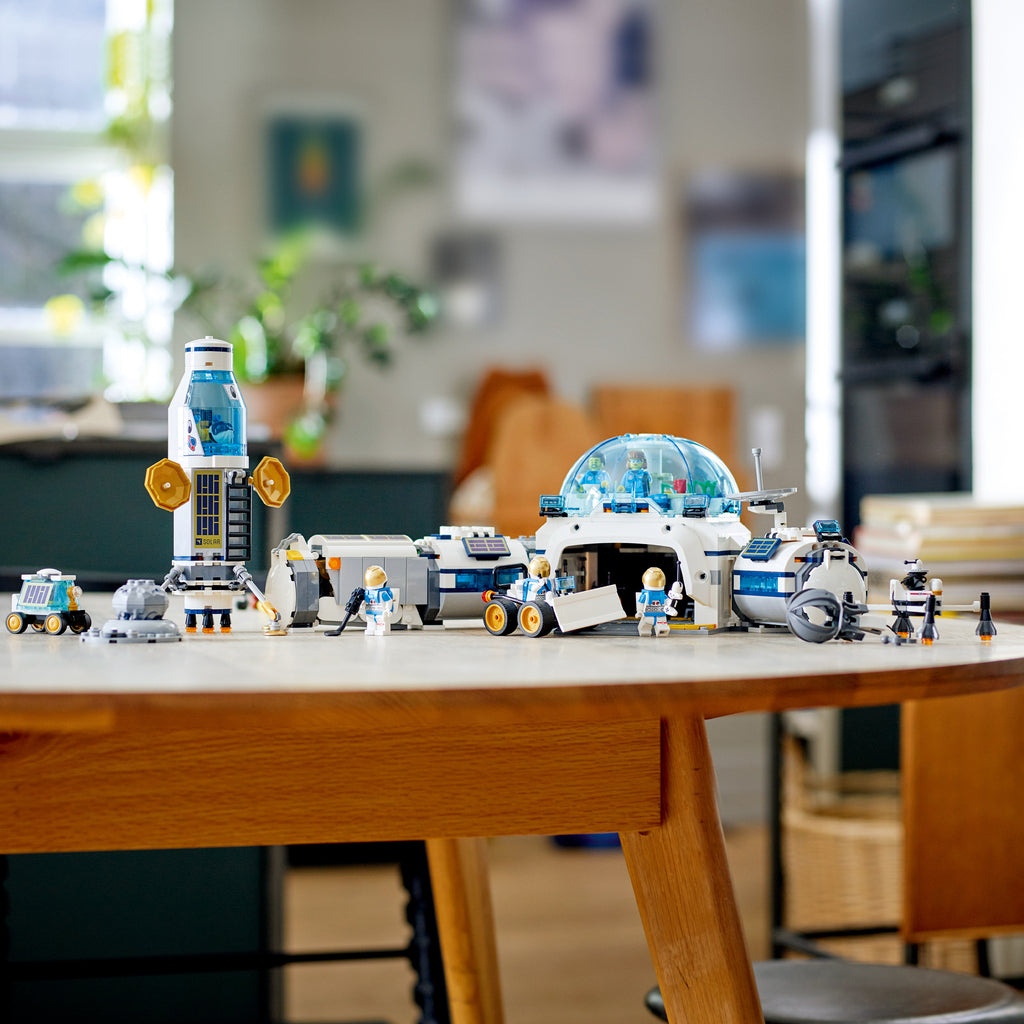 LEGO® City Lunar Research Base - Trạm Nghiên Cứu Mặt Trăng LEGO 60350 - Hình ảnh bổ sung 5