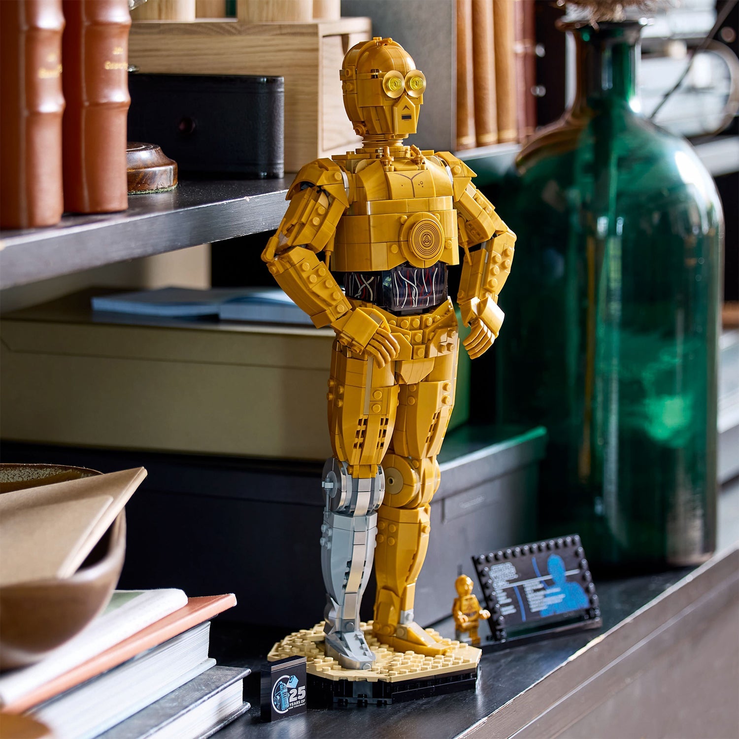 LEGO® Star Wars™ C-3PO™ Mô Hình Lắp Ráp Droid Cao Cấp LEGO 75398 - Hình ảnh bổ sung 5