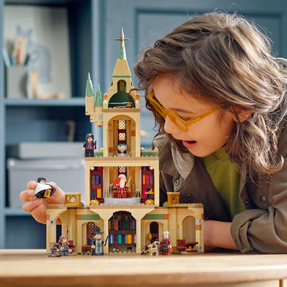 LEGO® Harry Potter™ Hogwarts™: Dumbledore’s Office - Mô Hình Lắp Ráp Văn Phòng Của Dumbledore - LEGO 76402 - Hình ảnh bổ sung 5