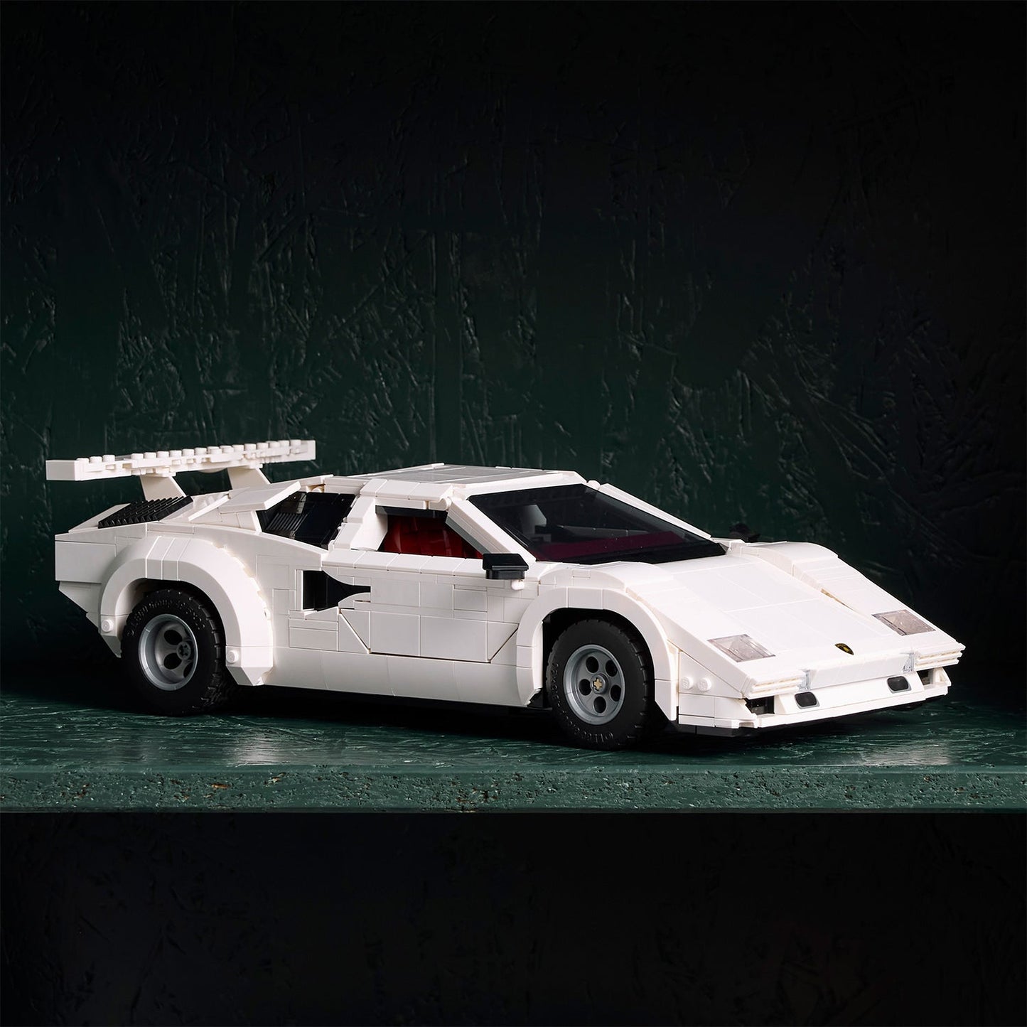 LEGO® ICONS™ Lamborghini Countach 5000 Quattrovalvole - Mô hình lắp ráp siêu xe cao cấp 10337 - Hình ảnh bổ sung 5