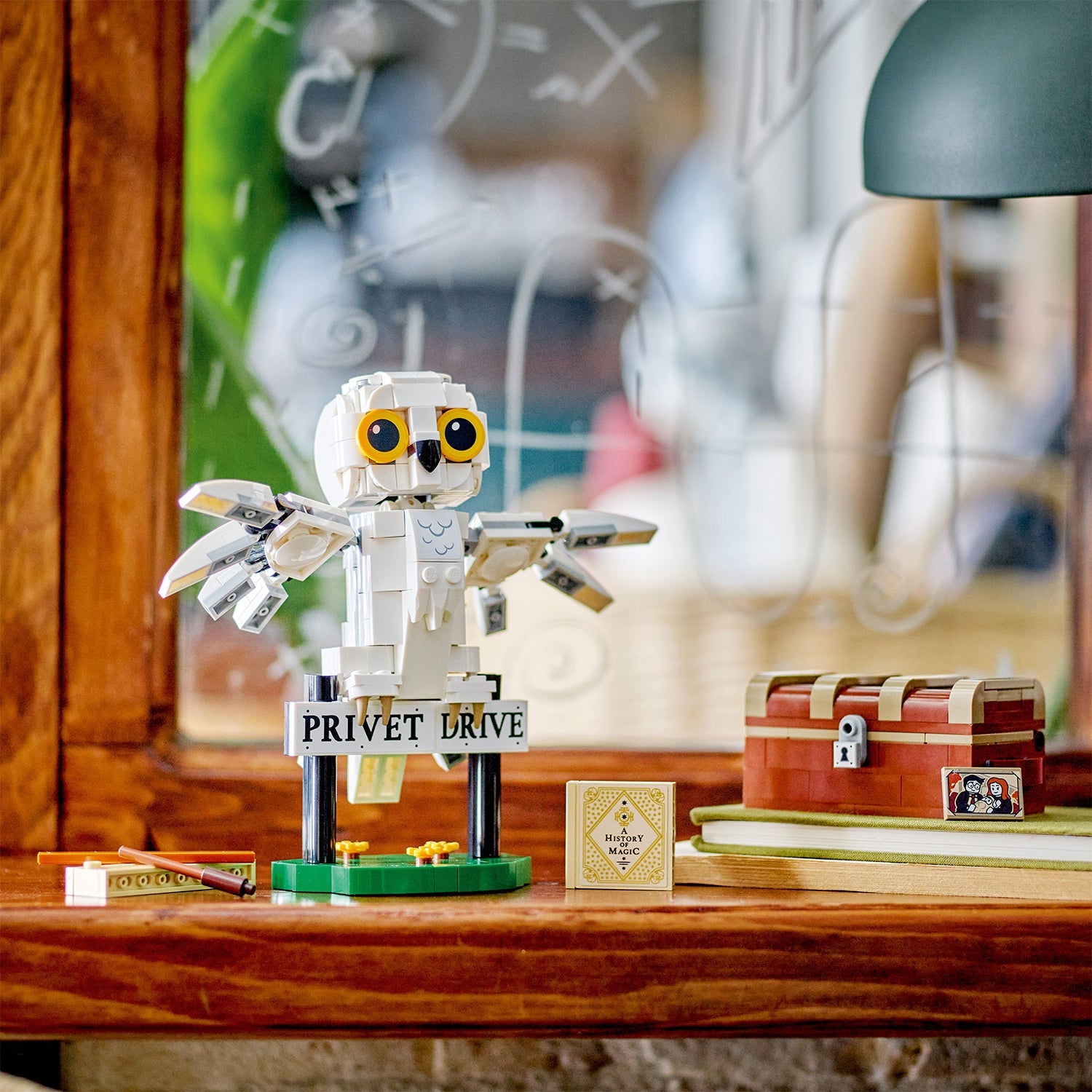 LEGO® Harry Potter™ Hedwig™ at 4 Privet Drive - Mô hình lắp ráp Cú Hedwig 76425 - LEGO - Hình ảnh bổ sung 5