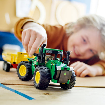 LEGO® Technic™ John Deere 9620R 4WD Tractor - Mô Hình Máy Kéo Nông Nghiệp LEGO 42136 - Góc nhìn khác 3